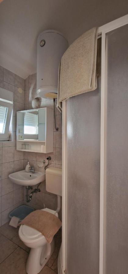 Apartmani Dutkovic Vrboska Eksteriør billede