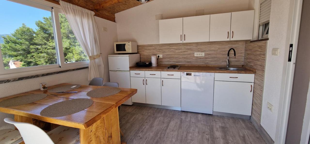 Apartmani Dutkovic Vrboska Eksteriør billede