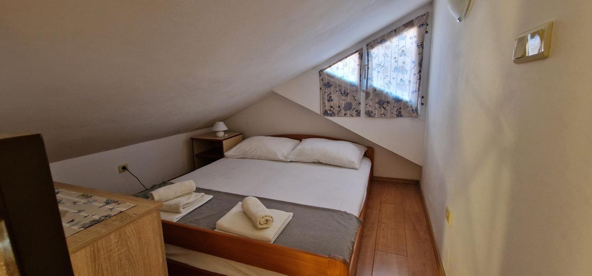 Apartmani Dutkovic Vrboska Eksteriør billede
